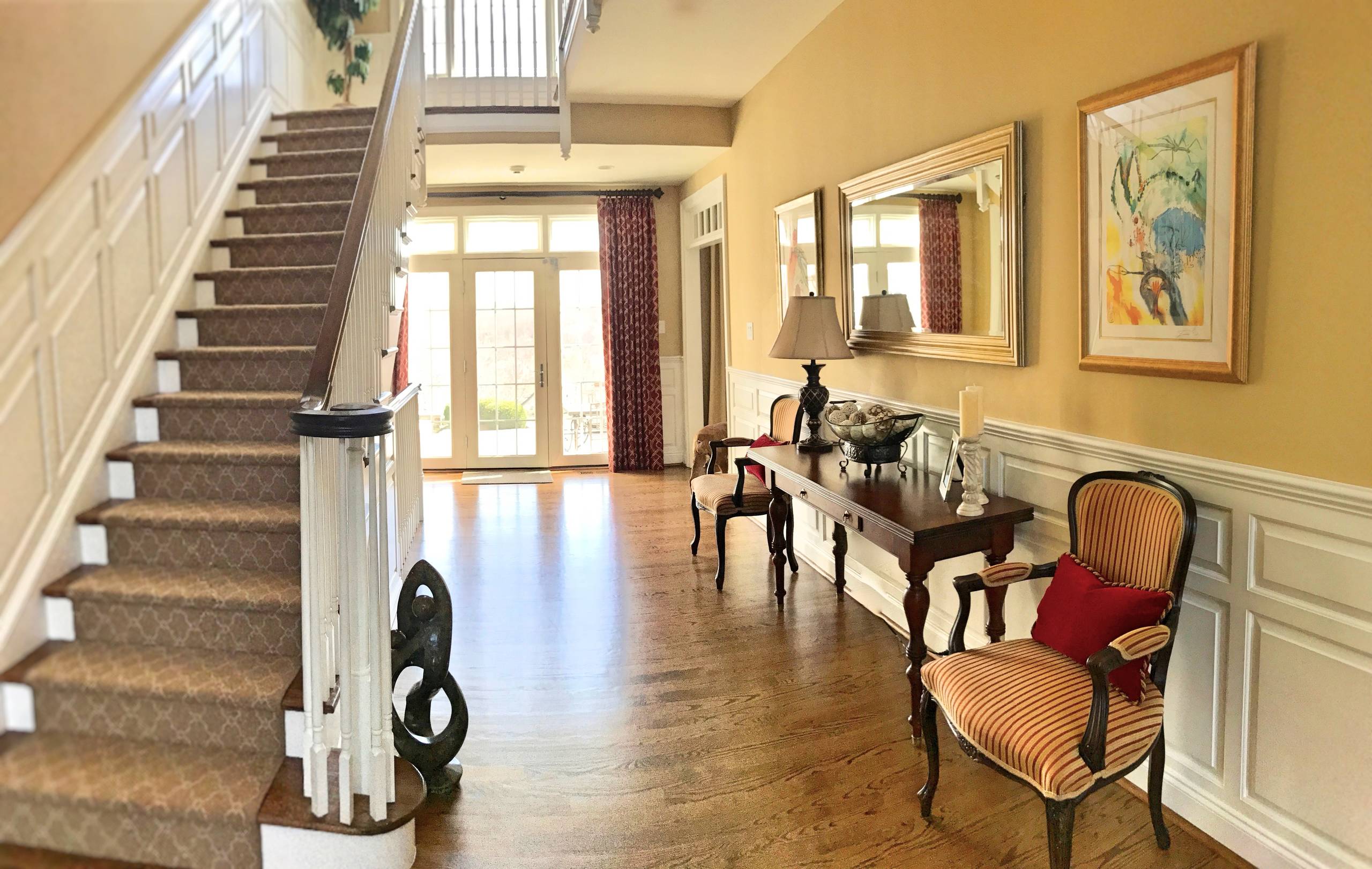 Media Traditional 1st. Floor