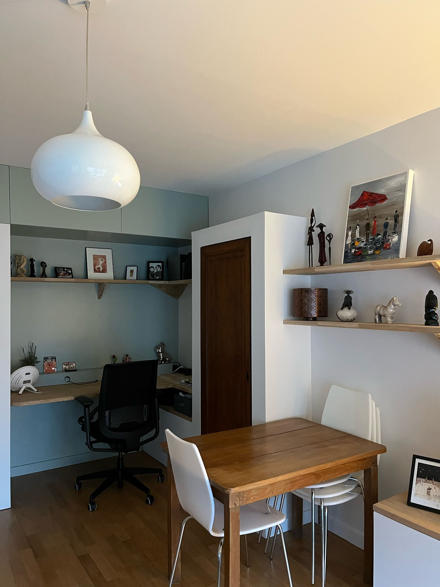 Rénovation avec beaucoup de rangements  pour un appartement en ville