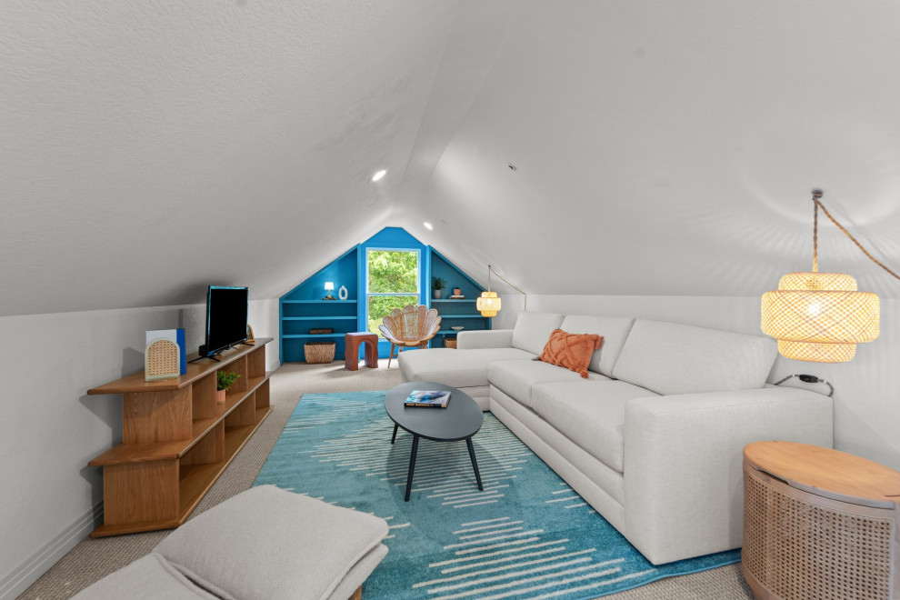 Vacation Rental Design - "Walk On Water"