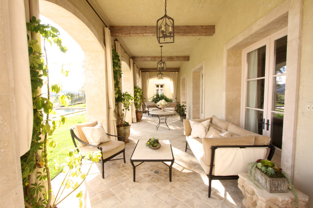 Exterior mediterran-patio