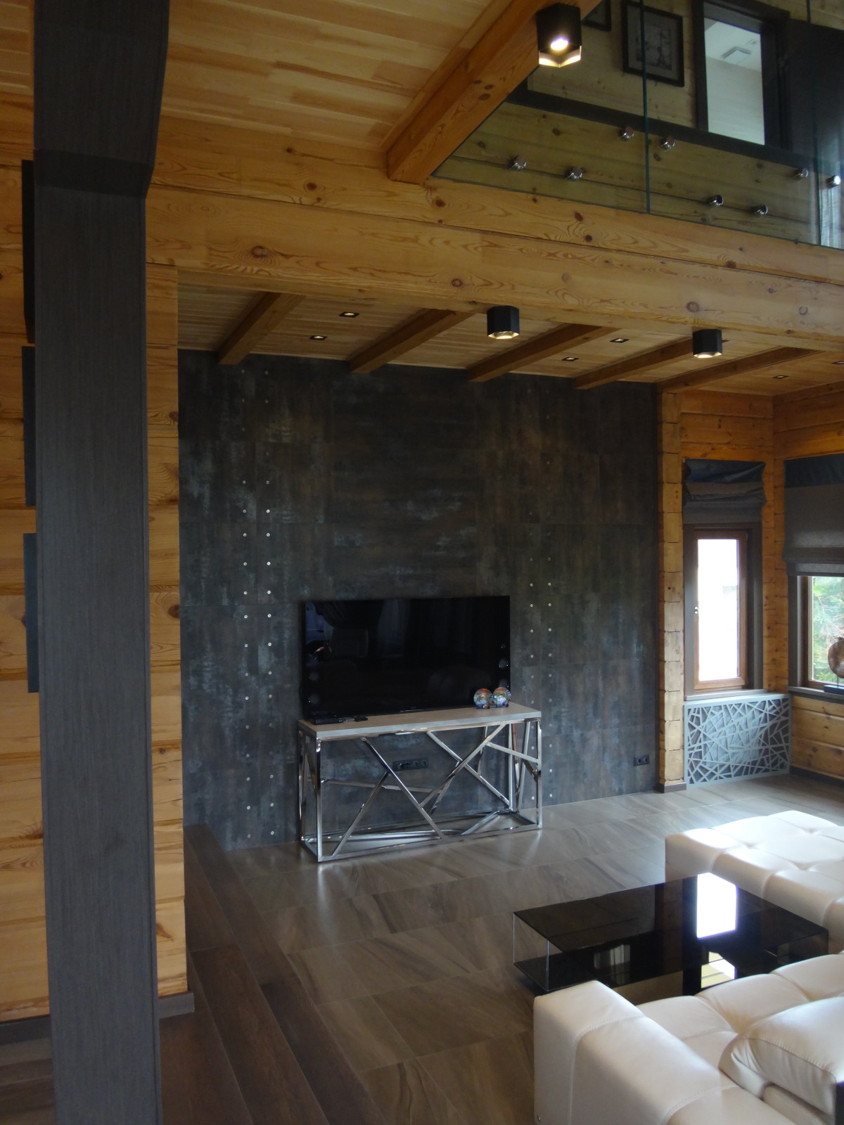 Частный дом из клееного бруса 500 кв.м.  д.Мостовское.