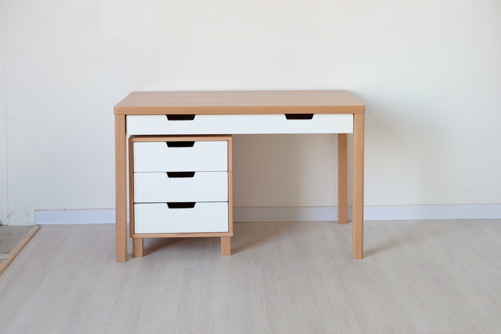 Письменные столы