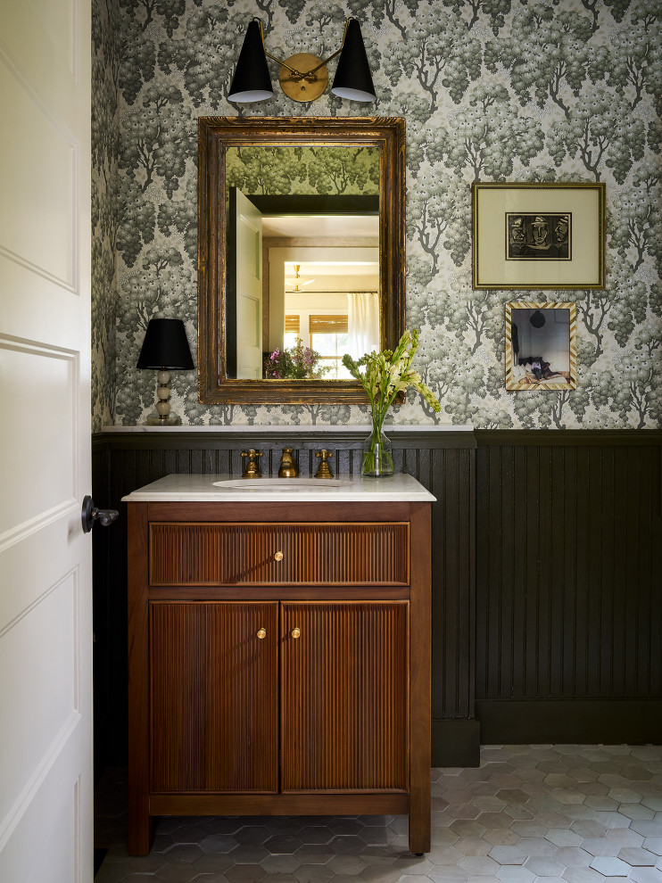 Inspiration for a farmhouse powder room remodel in Chicago