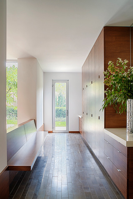 Modern Mud Room modern-entry
