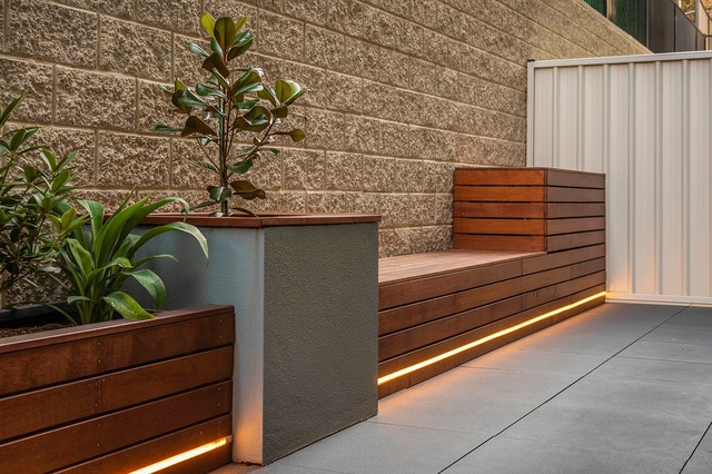 Kingston contemporary-balcony