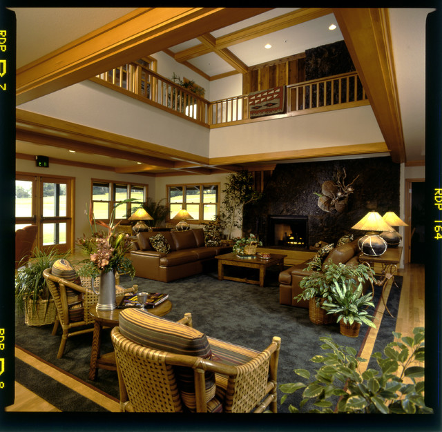 Trans Pacific Design Trans Pacific Design Tropical Living Room
