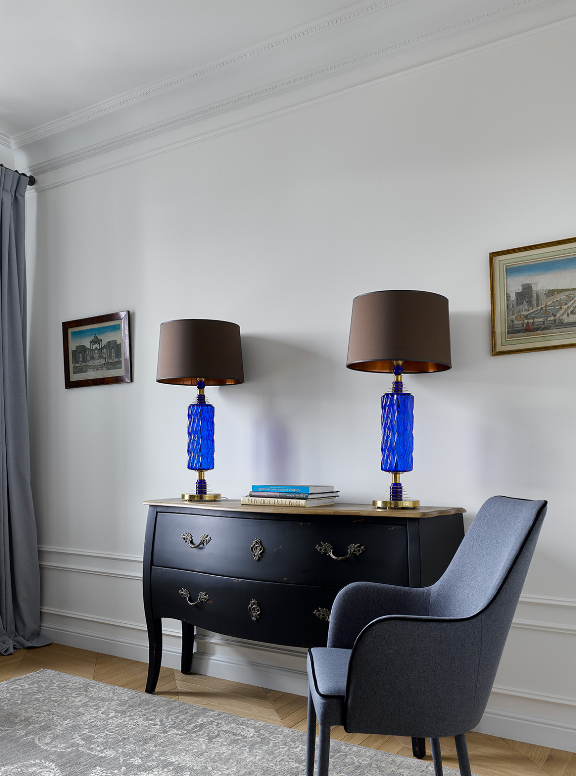 Квартира с китайской ширмой