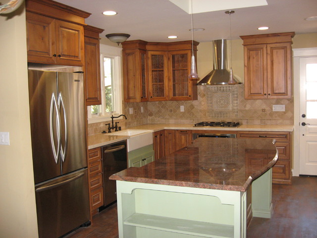 Kitchen transitional-kitchen