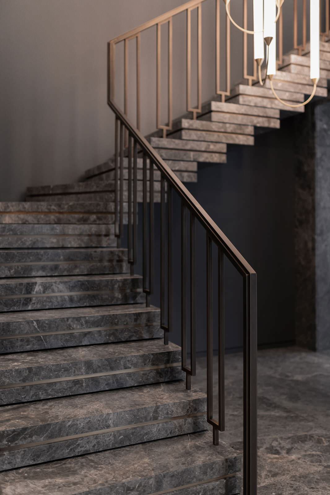 Triumph: eclectic style of stones & metals