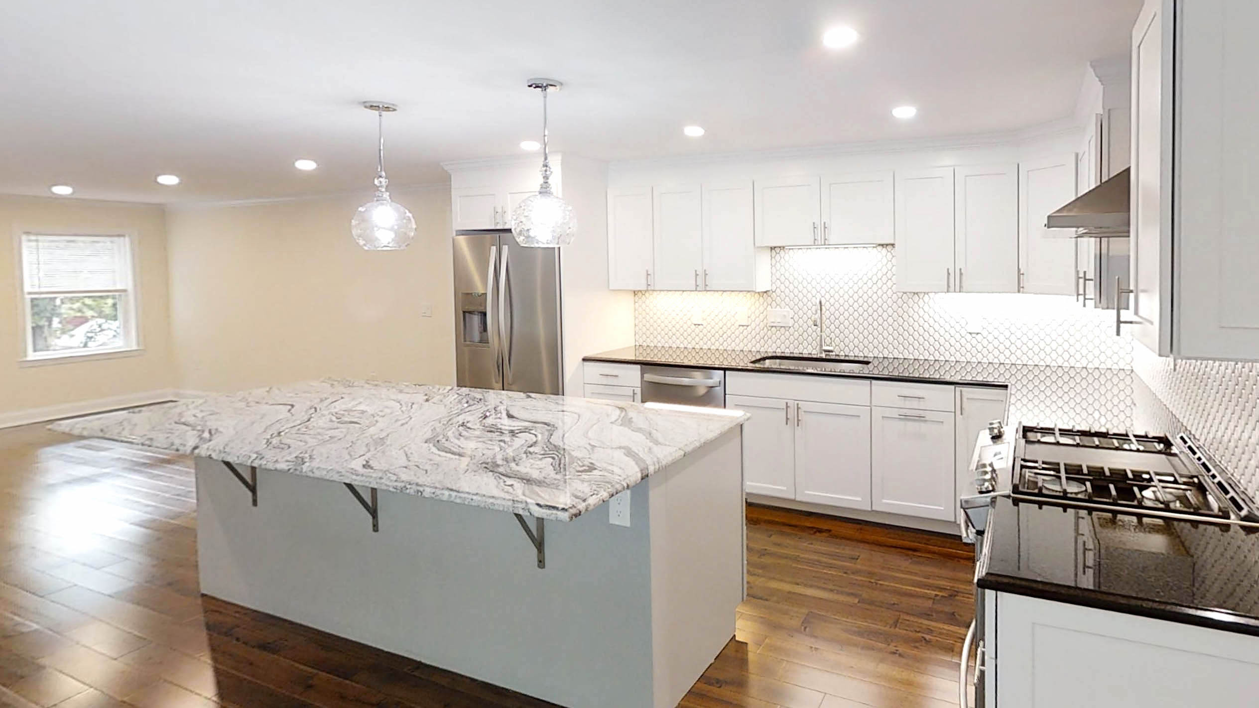 533 Summer Ave U2