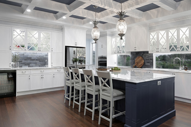 NEW BUILD: Hamptons Hideaway maritimt-koekken