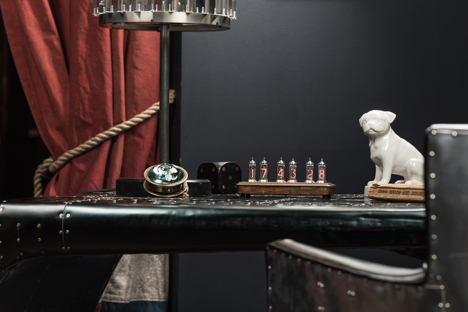 Ламповые часы Восток-2 дуб