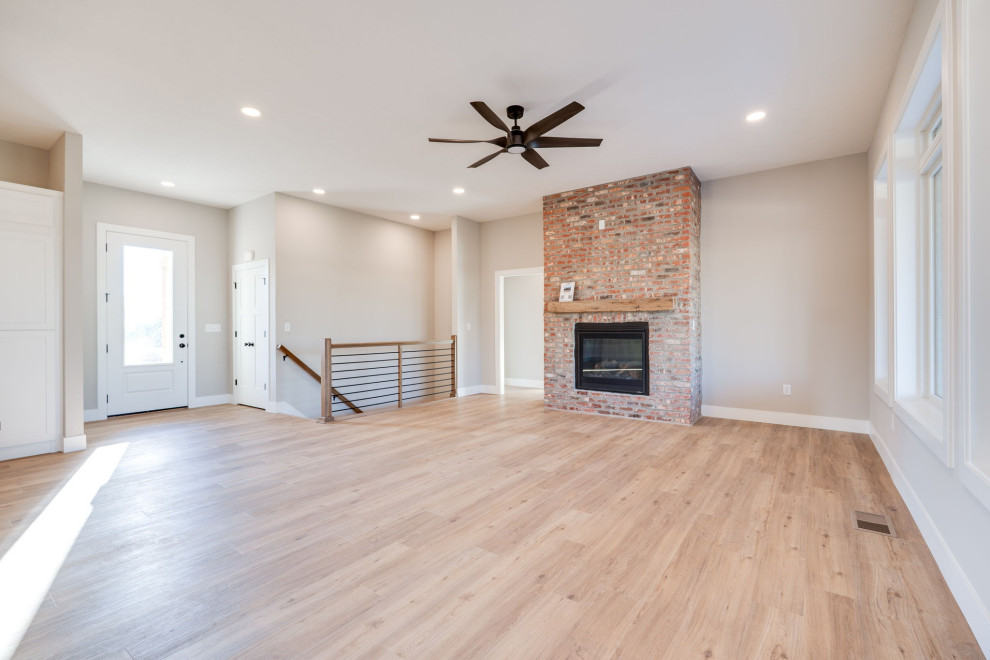 Amazing 2357 + over 900 sqft in basement home in Lebanon Ohio