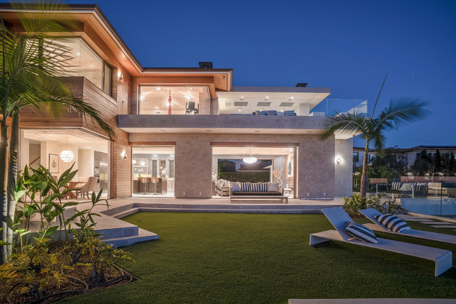Modern Beach Home contemporary-terrace