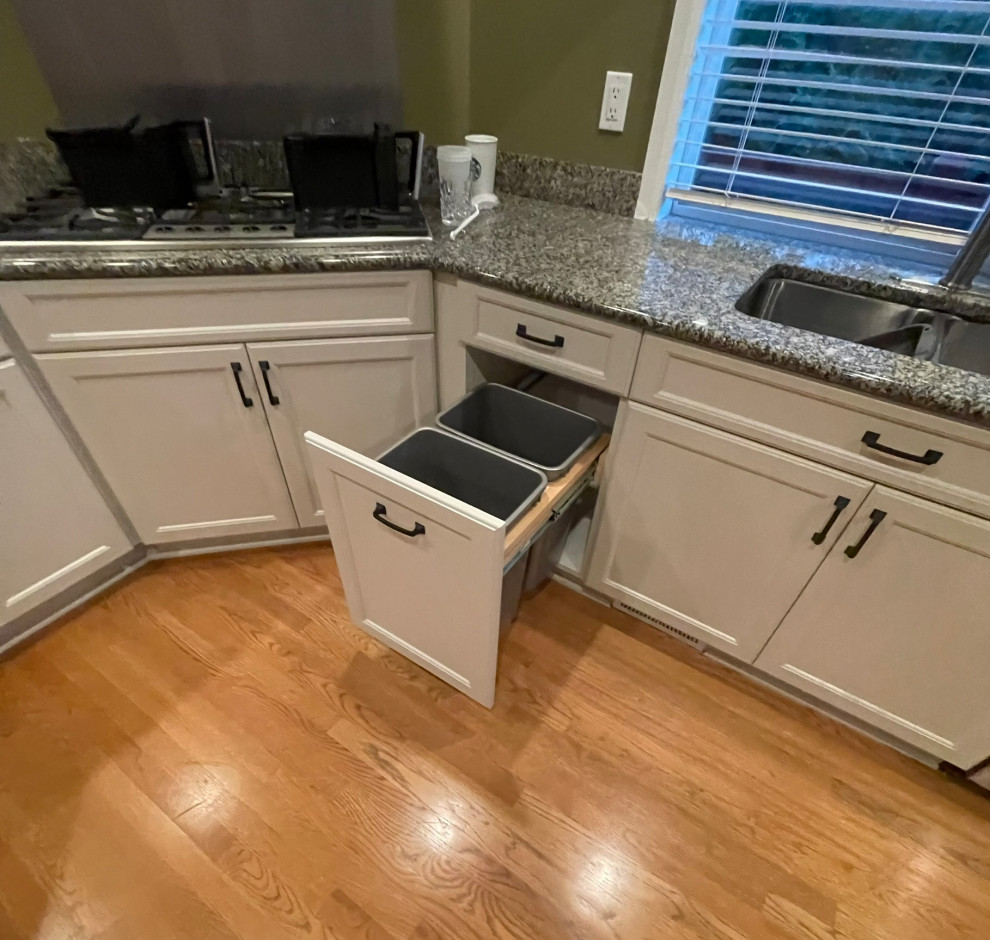 Custom Cabinet Painting & Kitchen Refresh