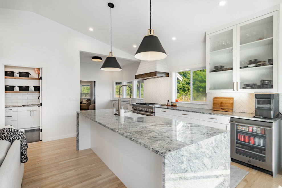 Laurel Kitchen, Laundry & Primary Bath Renovation