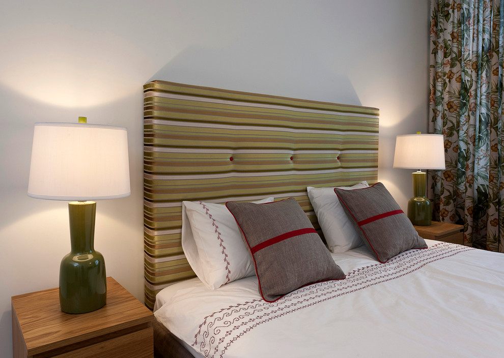 Bear's den in the City Jungle/Берлога в городских джунглях