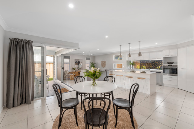 Partial Styling - Water Vine modern-dining-room