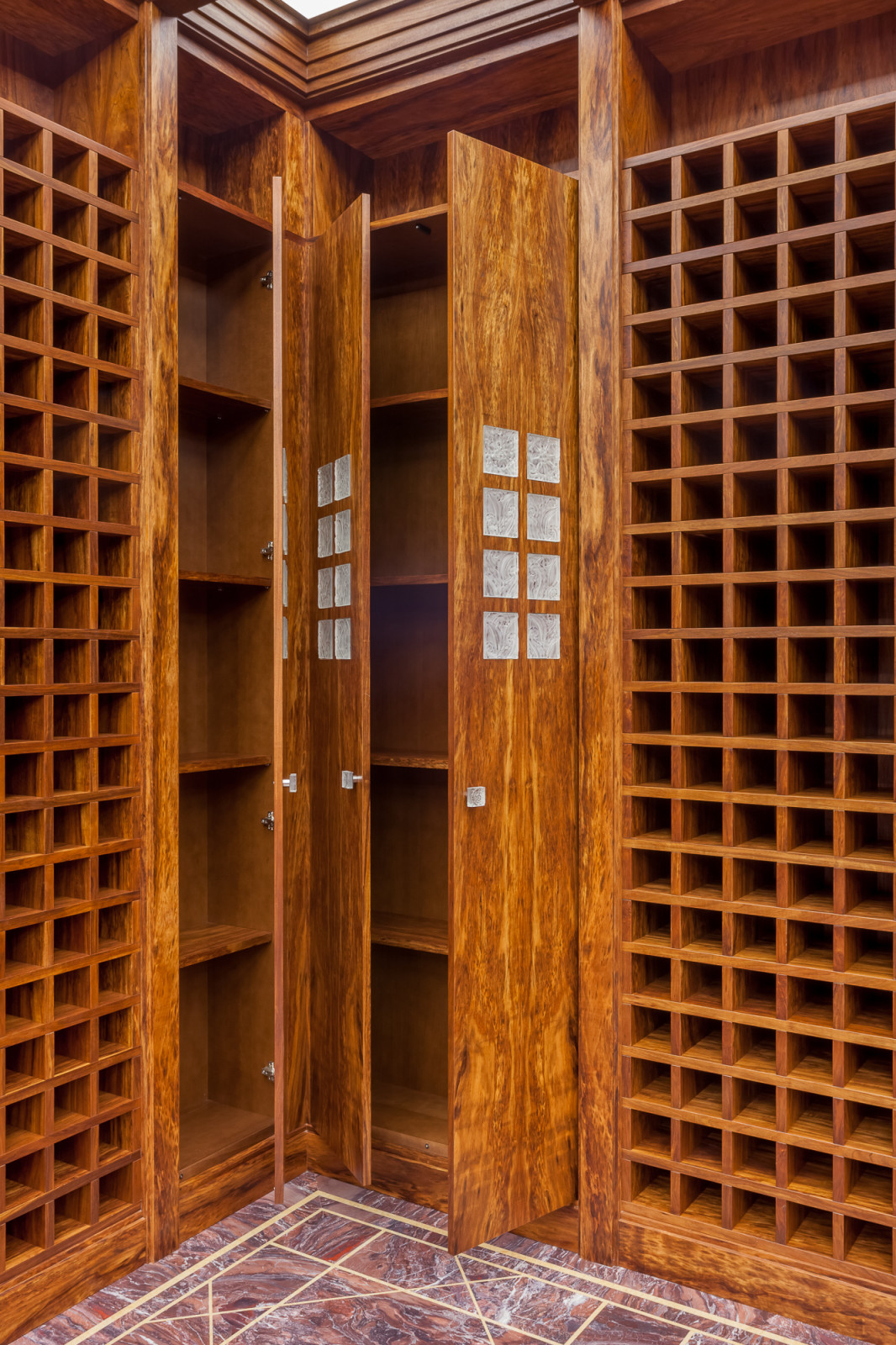 Резиденция в Барвихе. Винный погреб