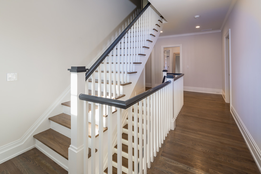 Inspiration for a modern home design remodel in New York