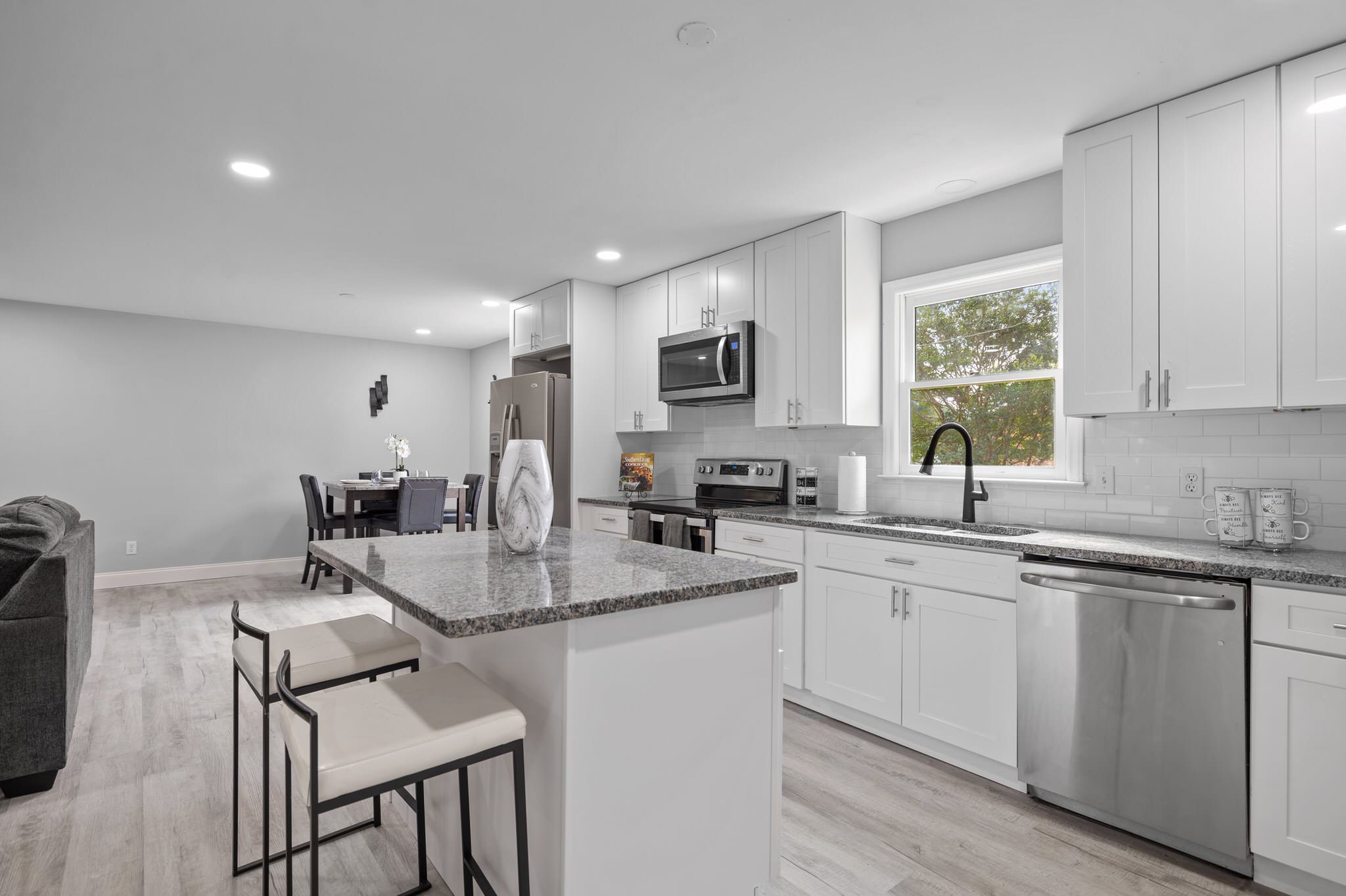 Monroe staging project