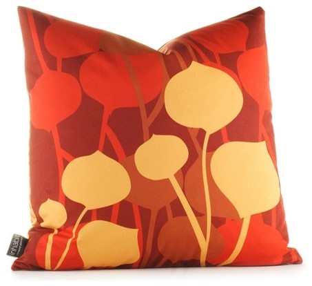 Aequorea Seedling Graphic Pillow in Scarlet