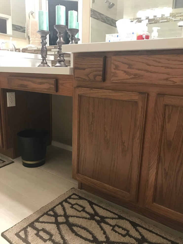 What size drawer handles?