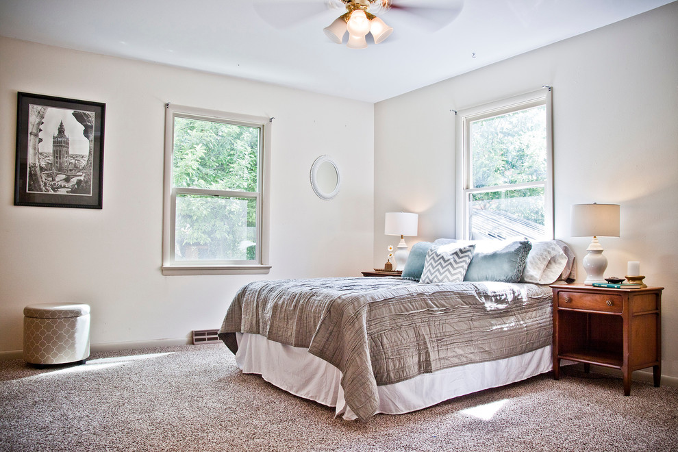 Minimalist home design photo in Denver