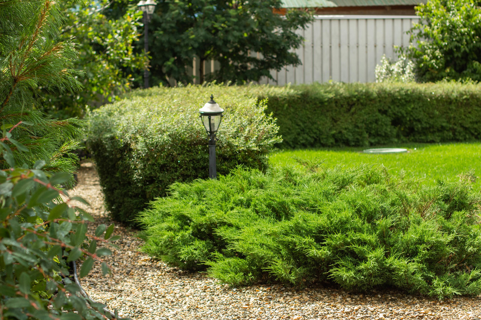 Сад с зеленой крышей