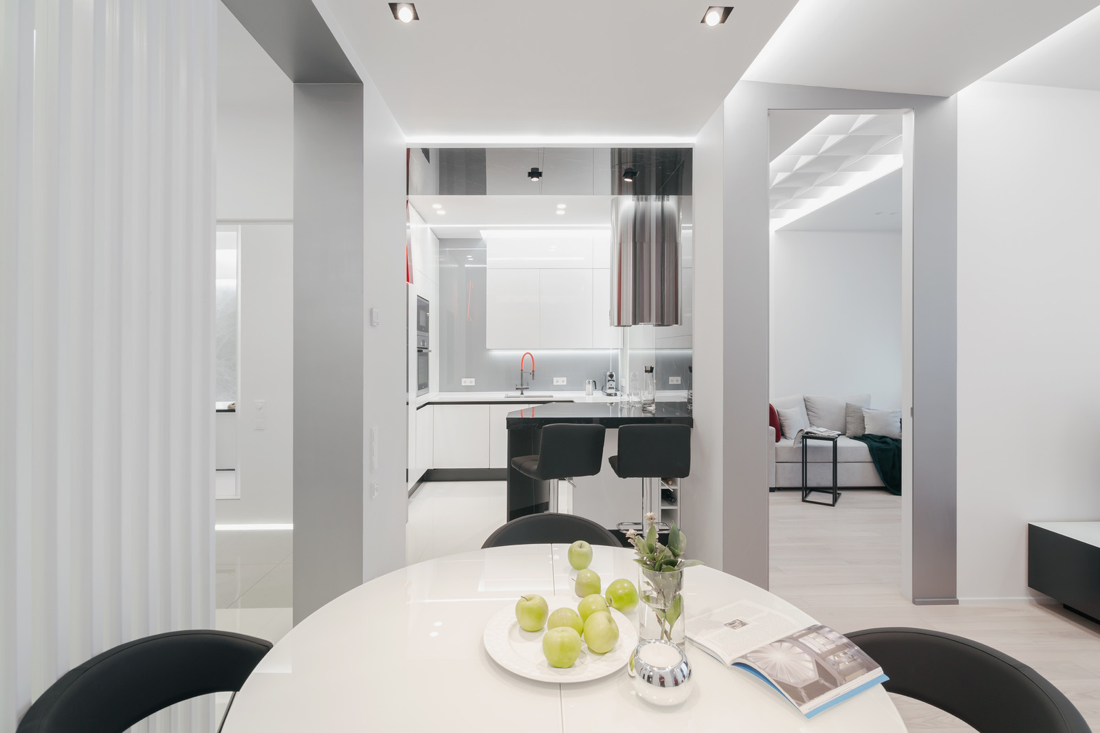 Проект двухкомнатной квартиры в ЖК V-house