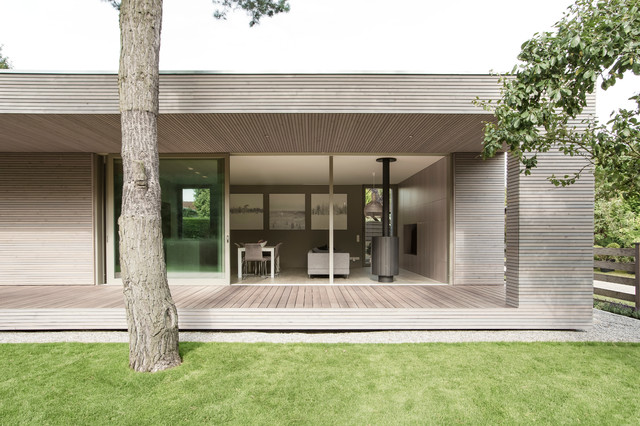 Haus Wandlitz moderno-terraza-y-balcon