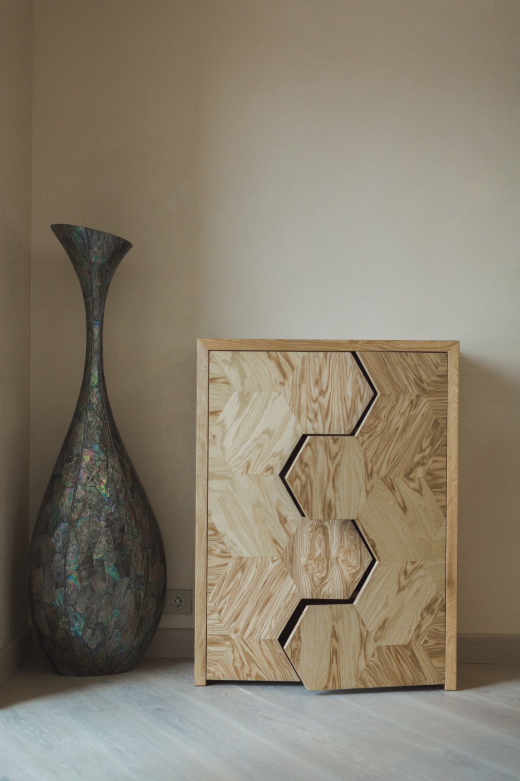 Комод и Стол