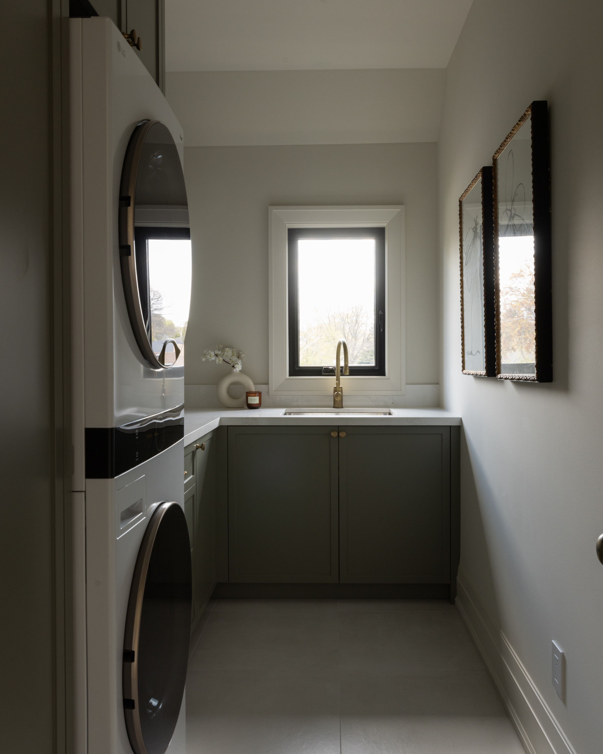 Sunnylea Transitional Walnut House