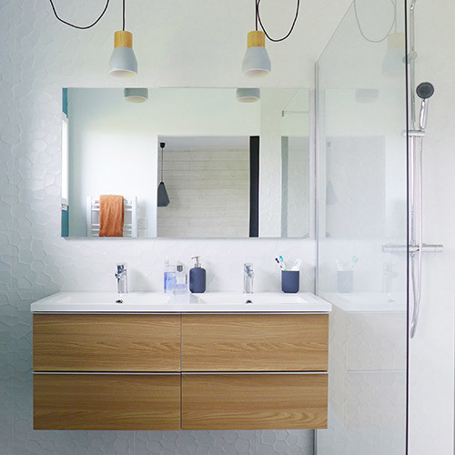 Modernes Badezimmer in Montpellier