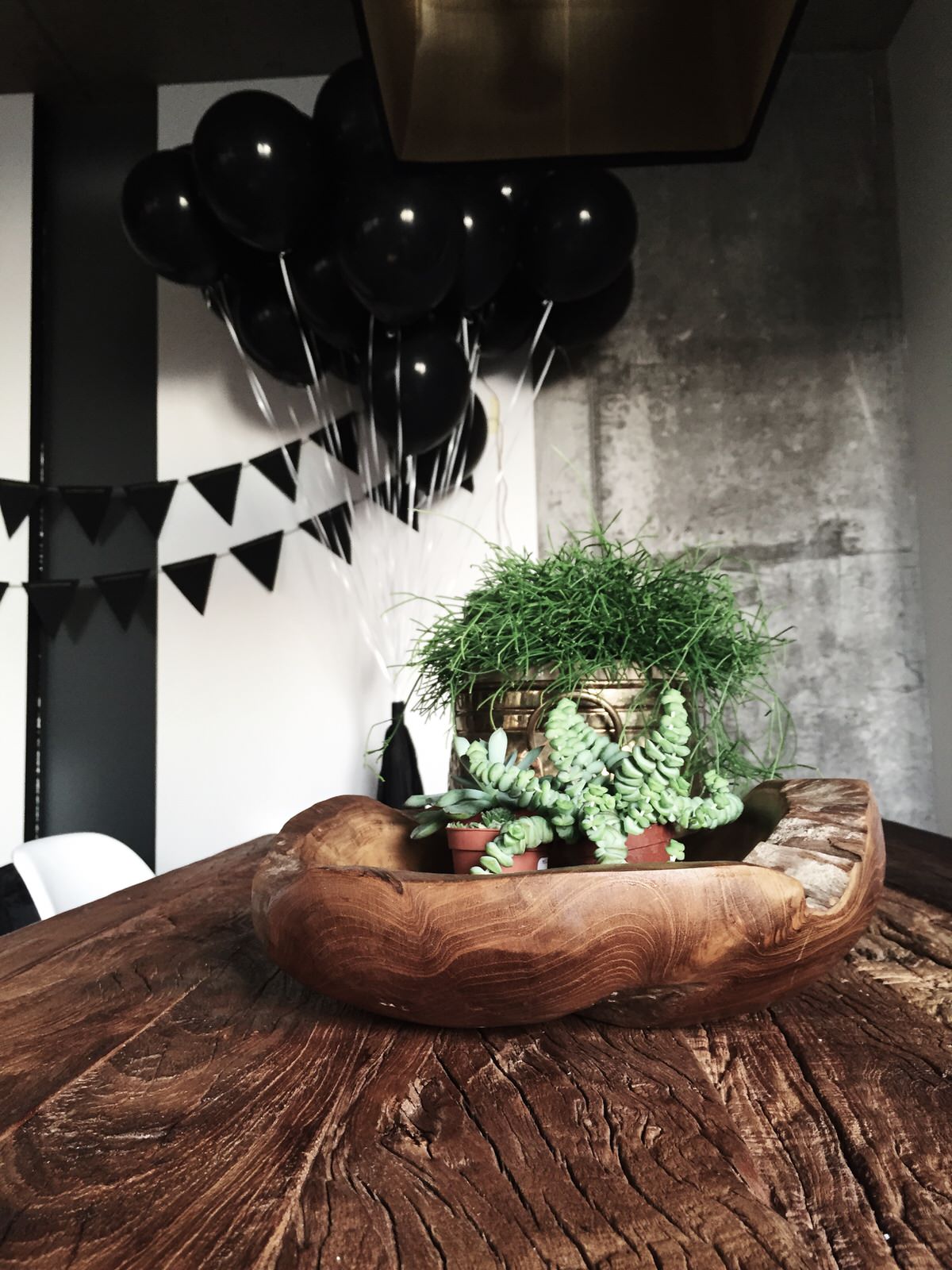 A P A R T M E N T 0.4   coming soon