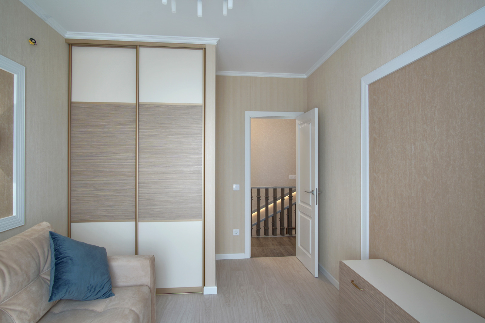 КОТТЕДЖ (КРАСНОДАРСКИЙ КРАЙ)