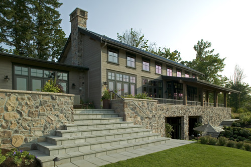 Farmhouse style design in Eastern Washington architecture.