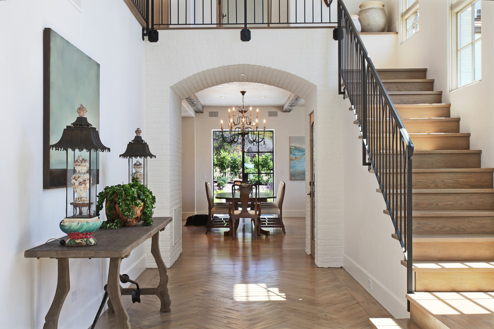 Home design - coastal home design idea in Orange County