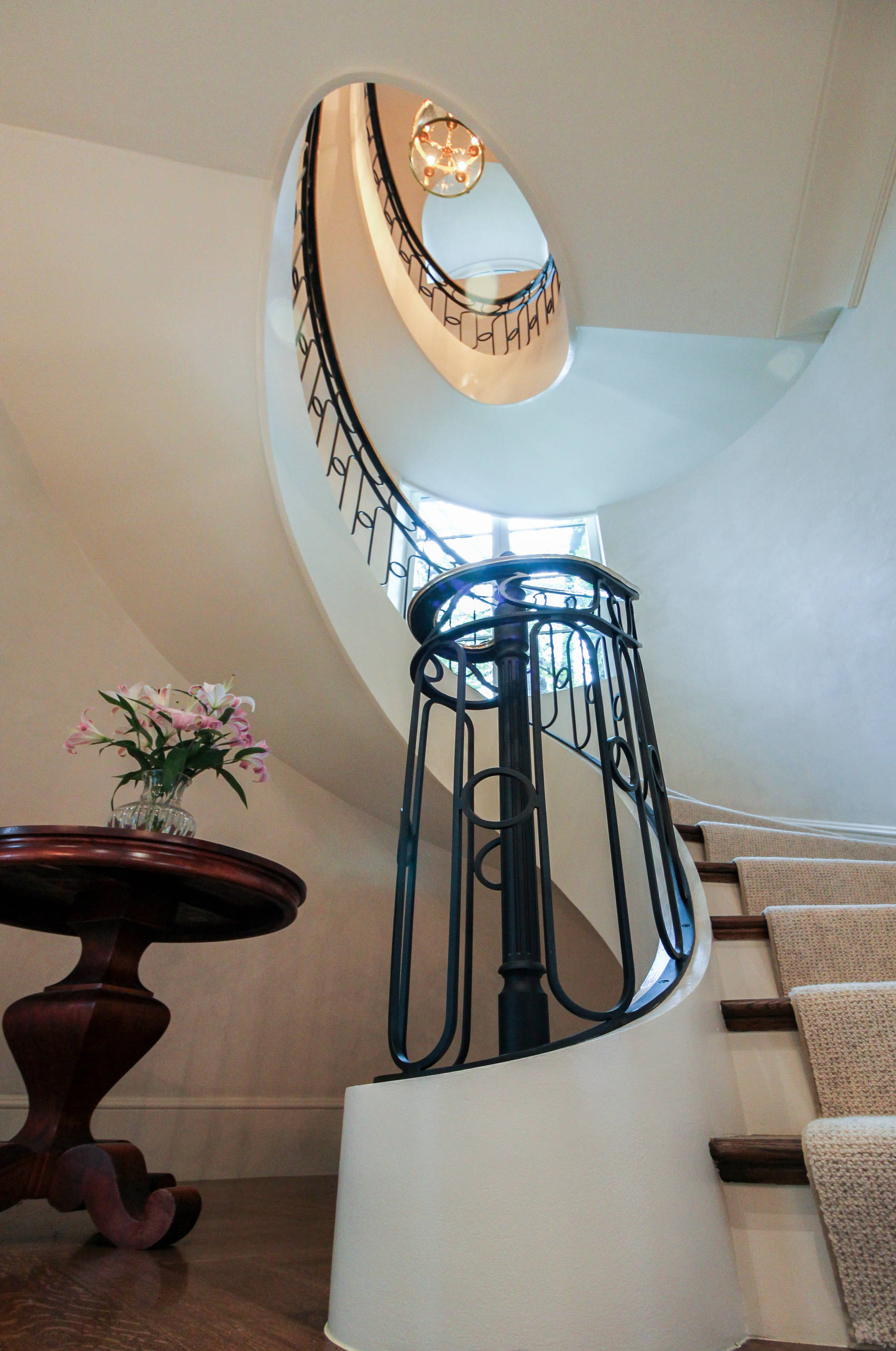 61_Sculptural/Elliptical Staircase in Washington, DC 20008