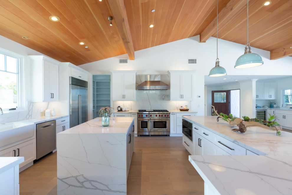 Photo of a beach style kitchen in San Diego.