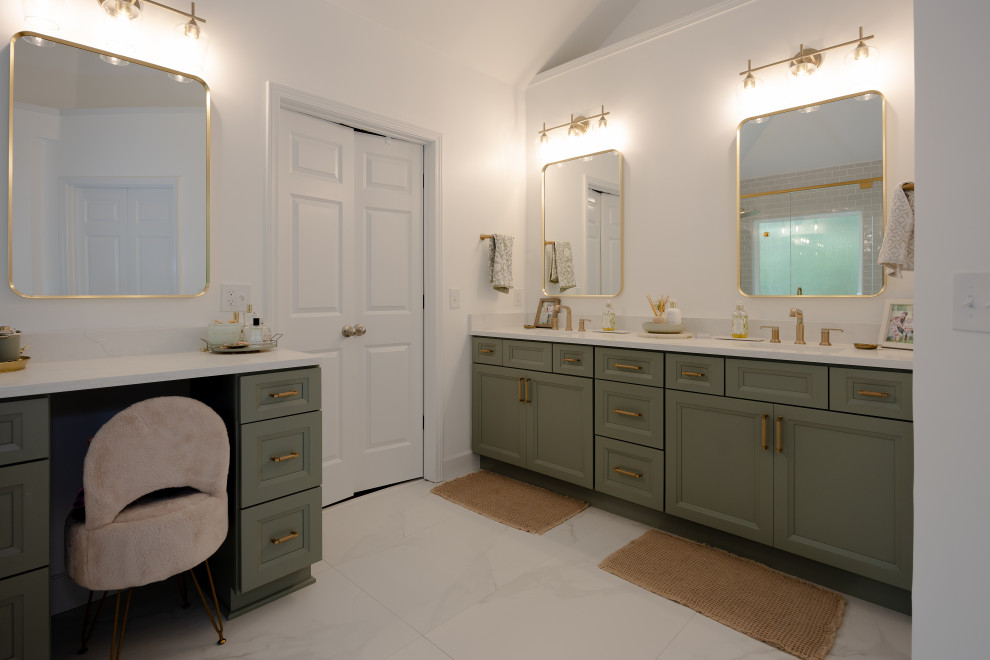 Luxury Master Bathroom & Custom Walk-In Closet Woodstock