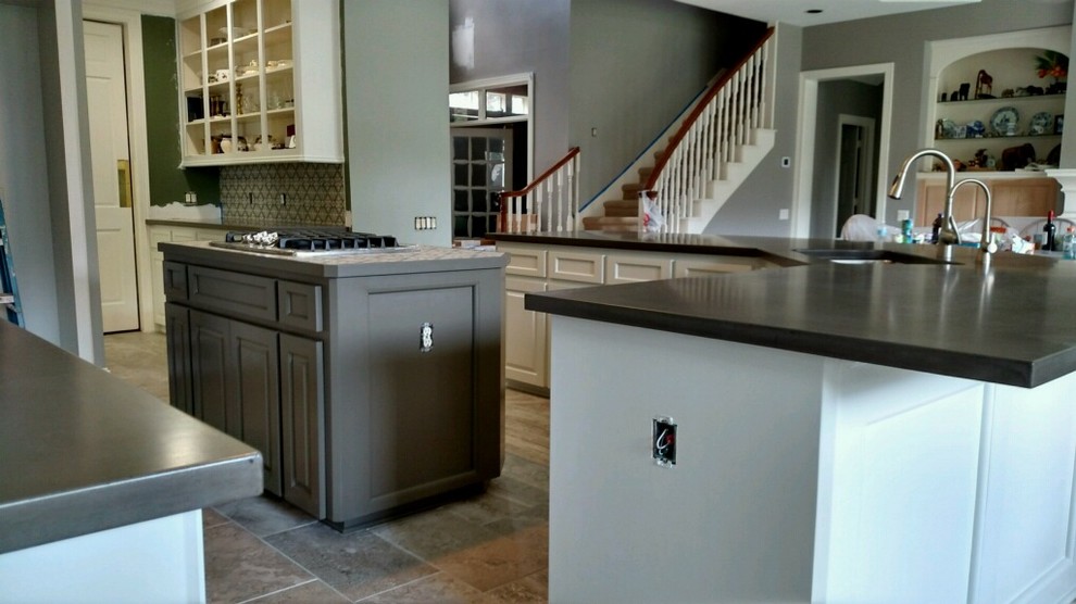 Inspiration for a transitional kitchen remodel in Austin