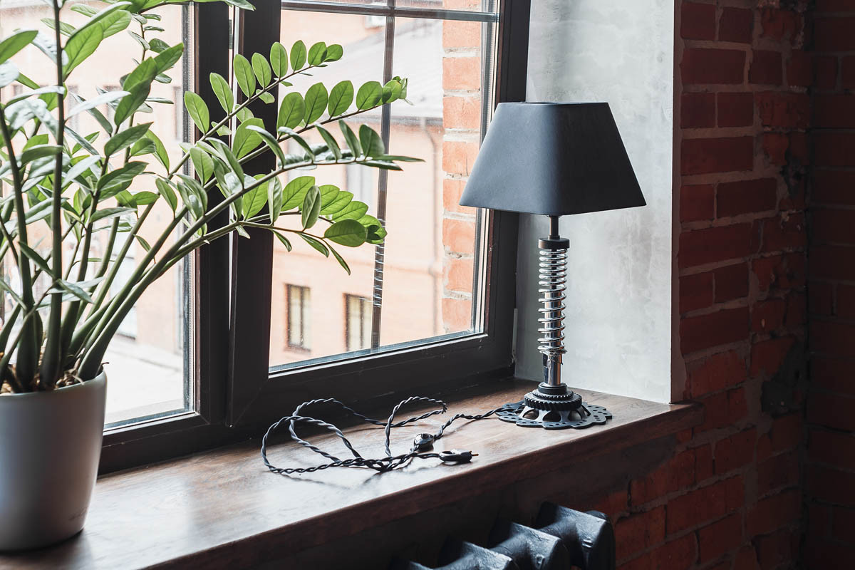 Настольный свет