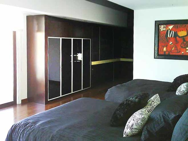 Cl&oacute;set, Amario de Madera moderno-armadio