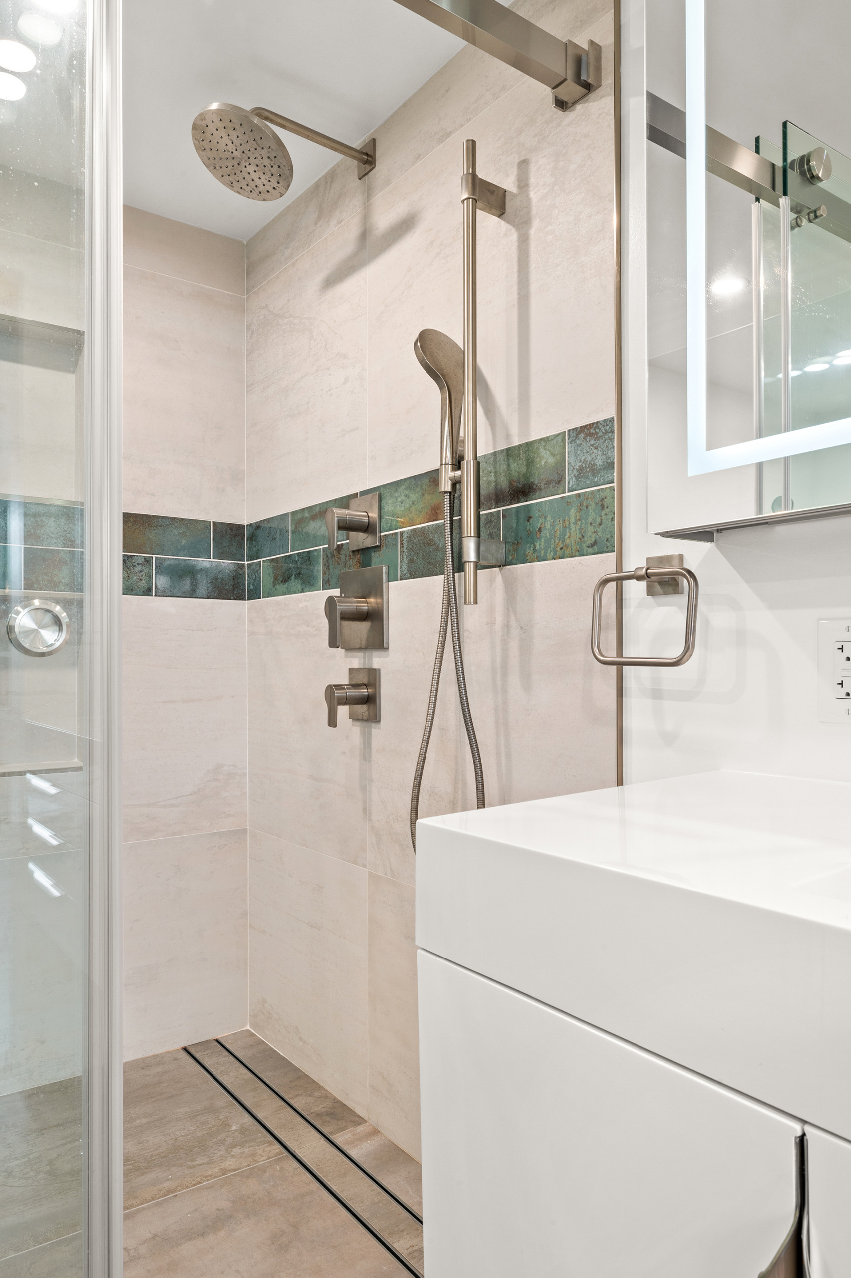 Santa Monica / Complete Bathroom Expansion and Remodel