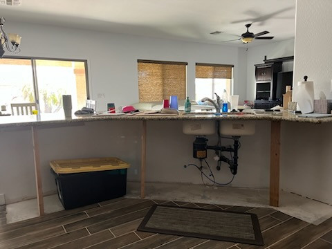White Kitchen and Bathroom Reface