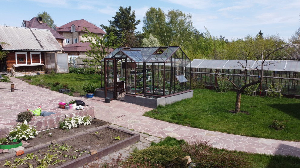 Т-образная теплица