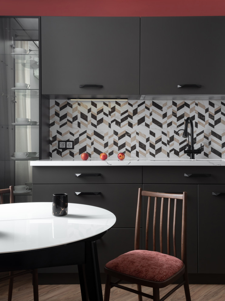 Яркие краски новой жизни родителей