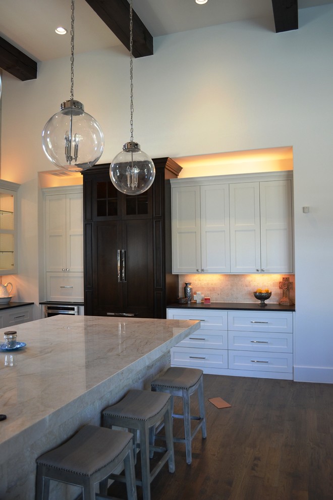 Example of a transitional kitchen design in Austin