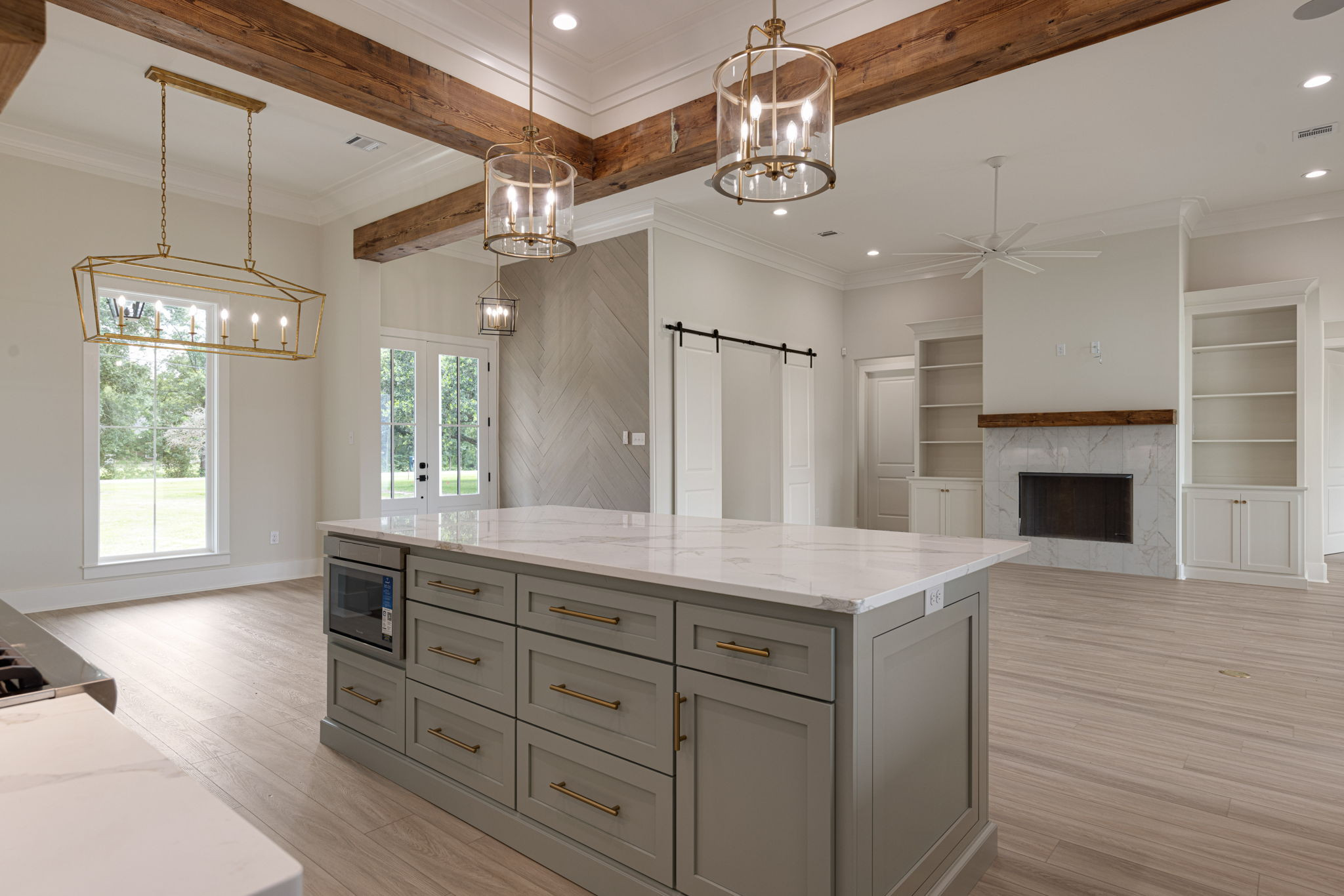 Andrepont Residence